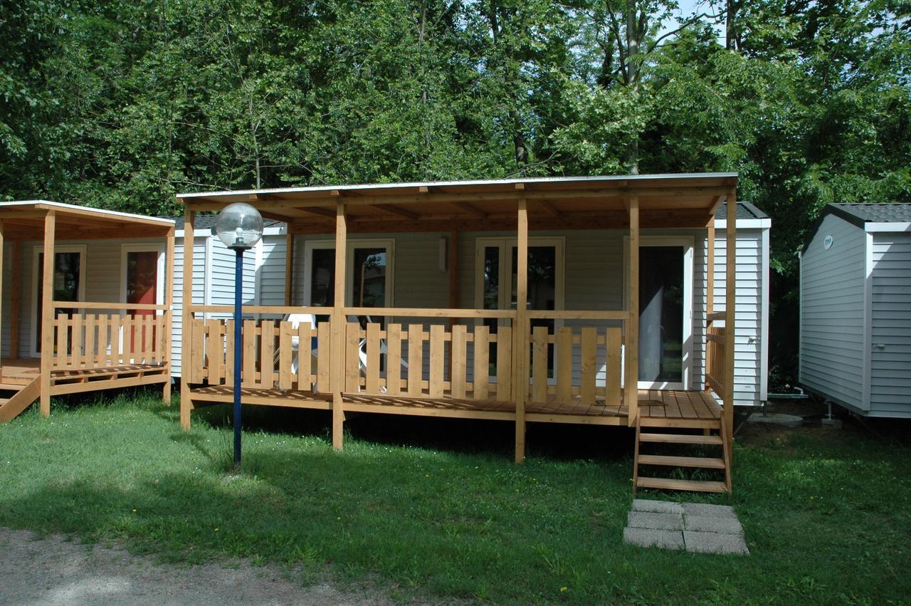 Camping Listro Кастільйоне-дель-Лаго Екстер'єр фото